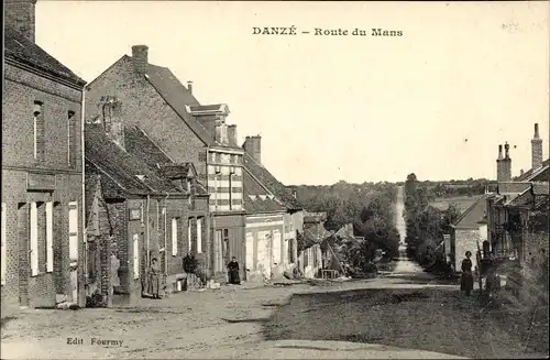 Ak Danzé Loir et Cher, Route du Mans