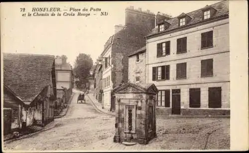 Ak Honfleur Calvados, Place du Puits et le Chemin de la Croix Rouge, Kutsche