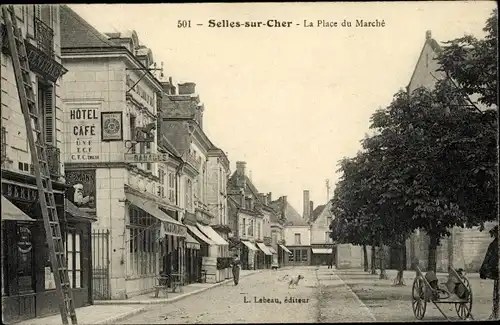 Ak Selles sur Cher Loir et Cher, La Place du Marché, Hotel