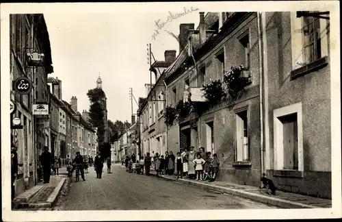 Ak Freteval Loir et Cher, Gande Rue, Hotel Gaspard