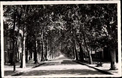 Ak Parthenay Deux Sèvres, L'Avenue de la Gare