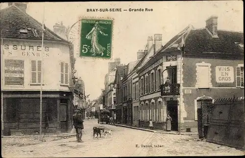 Ak Bray sur Seine Seine et Marne, Grande Rue