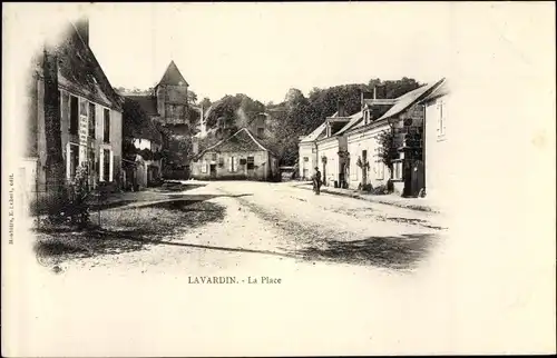 Ak Lavardin Loir et Cher, La Place, Eglise, Cafe