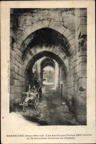 Ak Bressuire Deux Sèvres, Les Anciennes Portes de la deuxieme enceinte du Chateau