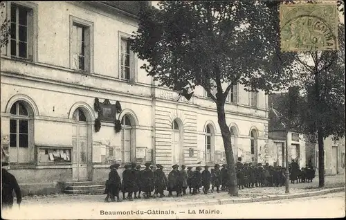 Ak Beaumont du Gatinais Seine et Marne, La Mairie