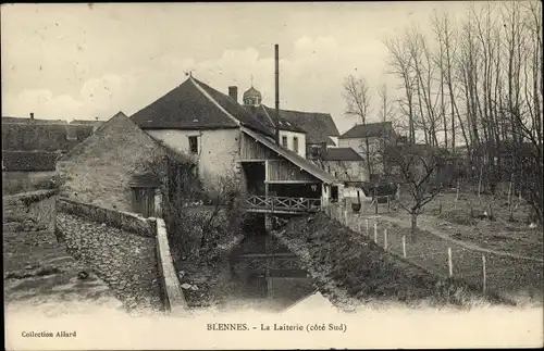 Ak Blennes Seine et Marne, La Laiterie
