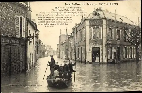 Ak Sens Yonne, Inondation 1910, La Rue Saint Bond, Rue Emile Zola, Hochwasser