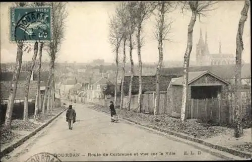 Ak Dourdan Essonne, Route de Corbreuse, Vue sur la Ville