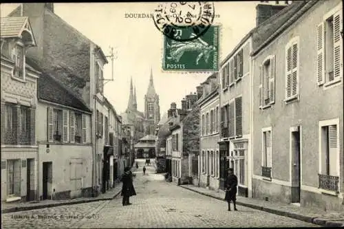 Ak Dourdan Essonne, Rue Saint Pierre