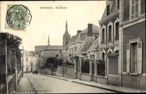 Ak Dourdan Essonne, Rue Michel