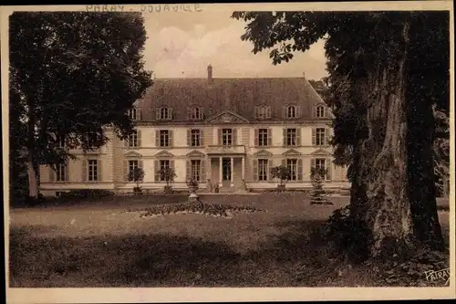 Ak Douaville Yvelines, Le Chateau