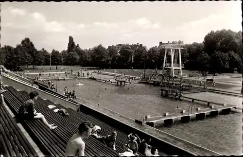 Ak Bielefeld in Nordrhein Westfalen, Städtisches Freibad