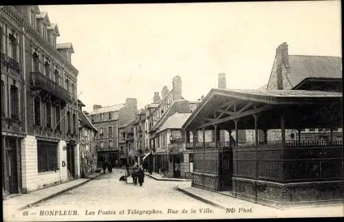 Ak Honfleur Calvados, Les Postes et Telegraphes, Rue de la Ville