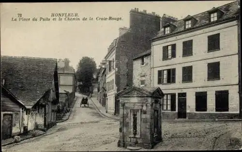 Ak Honfleur Calvados, La Place du Puits et le Chemin de la Croix Rouge, Kutsche