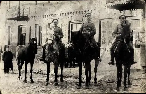 Ak Deutsche Soldaten zu Pferd, Portrait