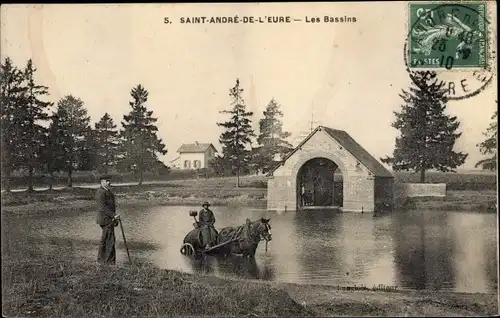 Ak Saint André de l'Eure Eure, Les Bassins, charrette dans l'eau
