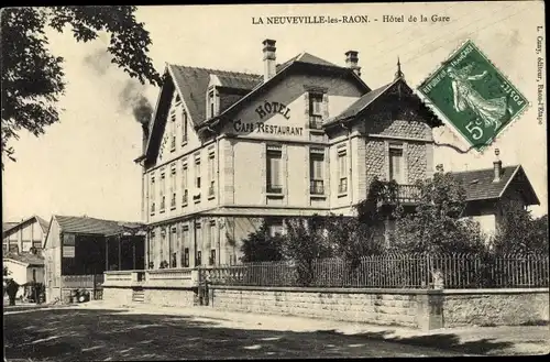 Ak Laneuveville les Raon Lothringen Vosges, Hotel de la Gare