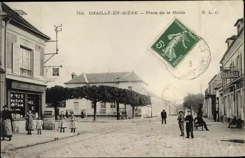 Ak Chailly Seine et Marne, Place de la Mairie