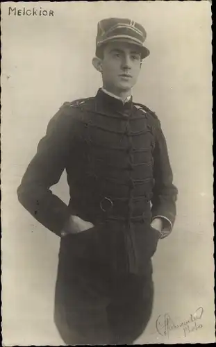 Foto Ak Schauspieler Melckior, Portrait, Uniform