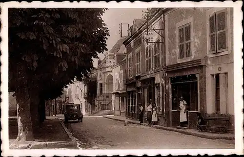 Ak Mer Loir et Cher, Place de l'Eglise