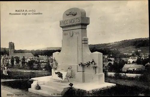 Ak Maule Yvelines, Monument erige au Cimetiere