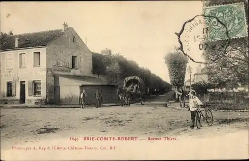 Ak Brie Comte Robert Seine et Marne, Avenue Thiers, Radfahrer, Planwagen