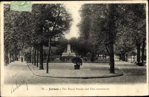 Ak Kanalinsel Jersey, The Royal Parade and Don monument