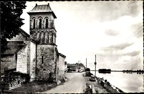 Ak Le Thoureil Maine et Loire, Kirche am Ufer der Loire