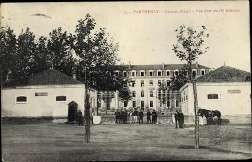 Ak Parthenay Deux Sèvres, Caserne Allard