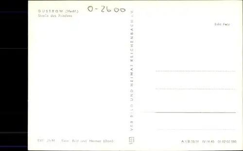 Ak Güstrow in Mecklenburg Vorpommern, Straße des Friedens