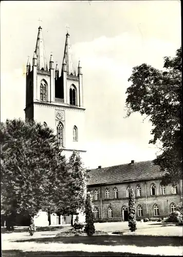 Ak Dobbertin Kreis Lübz in Mecklenburg Vorpommern, Klosterkirche