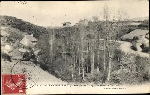 Ak Bonnezeaux Thouarcé Maine et Loire, Dorf Grandes Fontaines