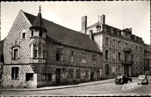 Ak Verneuil Eure, Rues du Canon et de la Madeleine