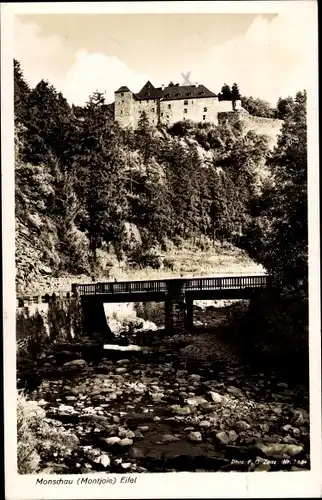 Ak Monschau Montjoie in der Eifel, Brücke, Burg
