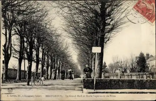 Ak Beaugency Loiretö, Grand Mail, Ecole Superieure de Filles