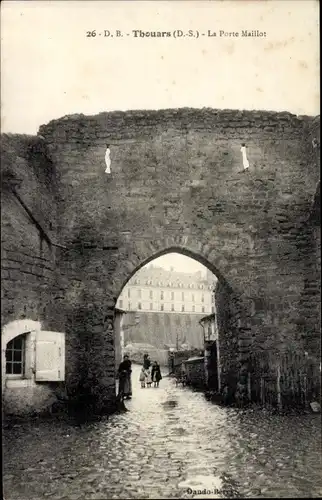 Ak Thouars Deux Sèvres, La Porte Maillot