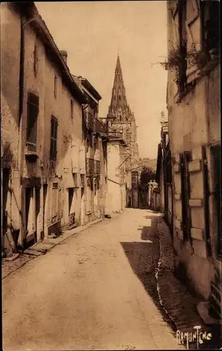 Ak Saint Maixent l’École Deux Sèvres, Rue de la Croix