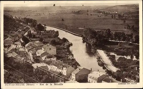 Ak Dun sur Meuse Lothringen Meuse, Rue de la Méraille, Blick auf den Ort