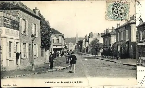 Ak Saint Leu la Forêt Val d'Oise, Avenue de la Gare