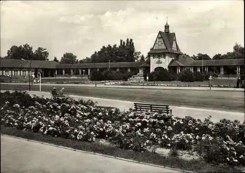 Ak Bad Saarow Pieskow Brandenburg, Bahnhof, Johannes R. Becher Platz