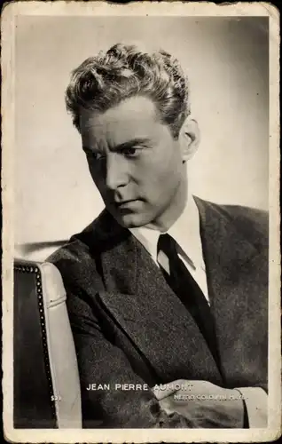 Ak Schauspieler Jean Pierre Aumont, Portrait