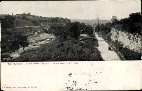 Ak Kansas City Missouri USA, The Canion, City Park on the left, bird's eye view