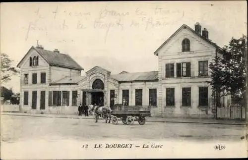 Ak Le Bourget Seine Saint Denis, La Gare