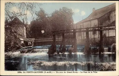 Ak La Ferté Gaucher Seine et Marne, un coin du grand morin, le Pont, barrage