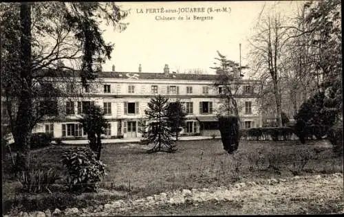 Ak La Ferté sous Jouarre Seine et Marne, Chateau de la Bergette, vue extérieure