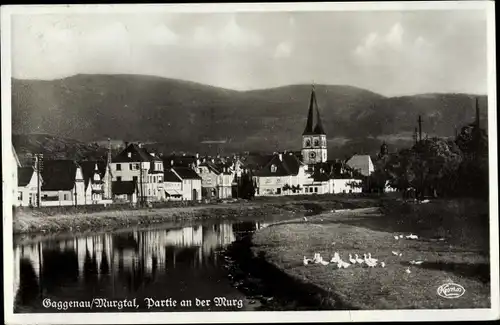 Ak Gaggenau im Murgtal Kreis Rastatt, Partie an der Murg, Kirchturm