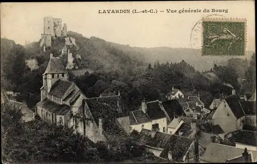 Ak Lavardin Loir et Cher, Vue generale du Bourg