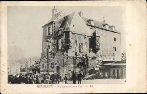 Ak Honfleur Calvados, La Lieutenance