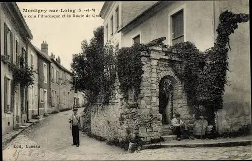 Ak Montigny-sur-Loing Seine-et-Marne, Coin Pittoresque, Straßenpartie