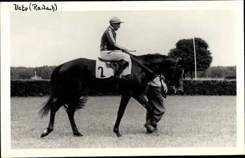 Foto Ak Veto Rennpferd, Jockey Radach